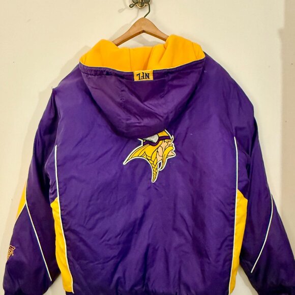 Vintage Minnesota Vikings NFL Team Jacket — Purple/Gold Full Zip — Men’s Medium - Picture 2 of 11